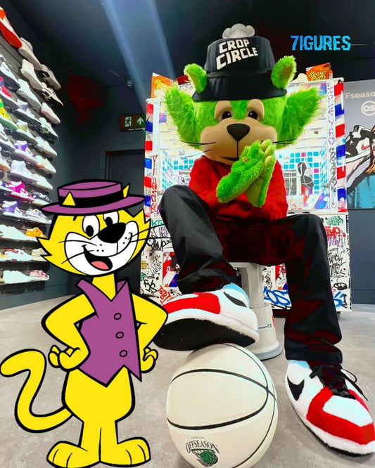 Crop Cat and Top Cat